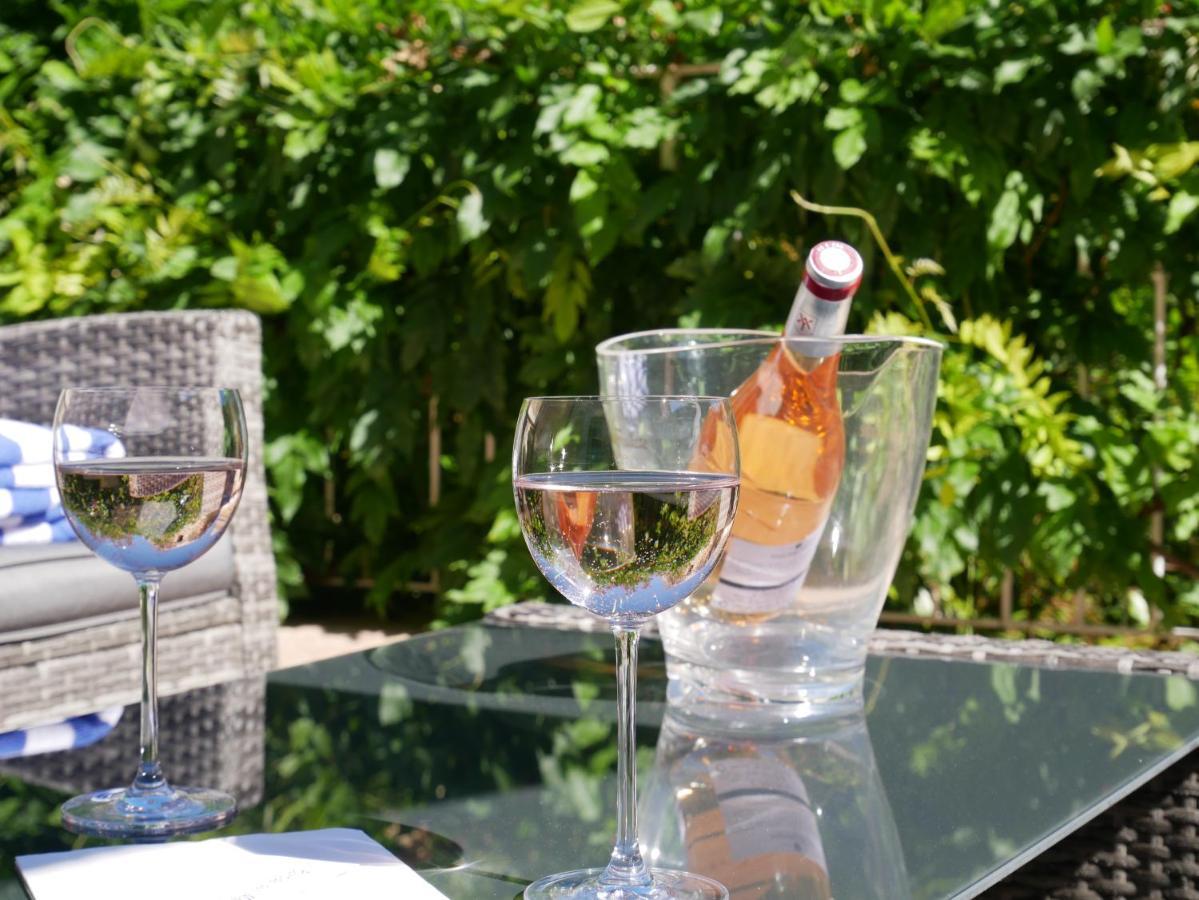 Hotel Logis La Bastide Des Monges 3*