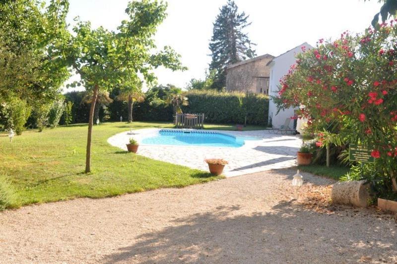 Logis La Bastide Des Monges 3* Nyons